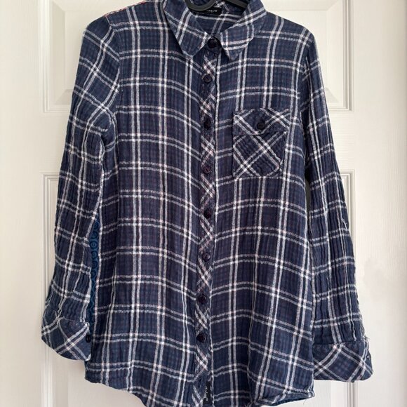 Tolani Plaid Button Down with Back Design - Picture 2 of 5